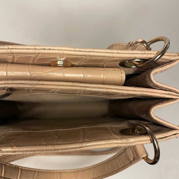 Salmon colored Faux Croc Printed Crossbody Purse - Olivia Miller - Picture 6 of 8